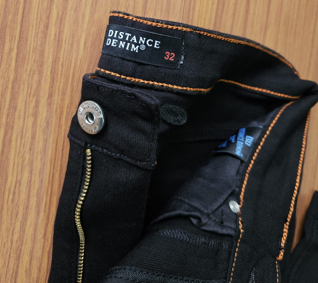 RAYMOND'S REACTIVE Z BLACK LYCRA PREMIUM QUALITY FABRIC DISTANCE DENIM ®️